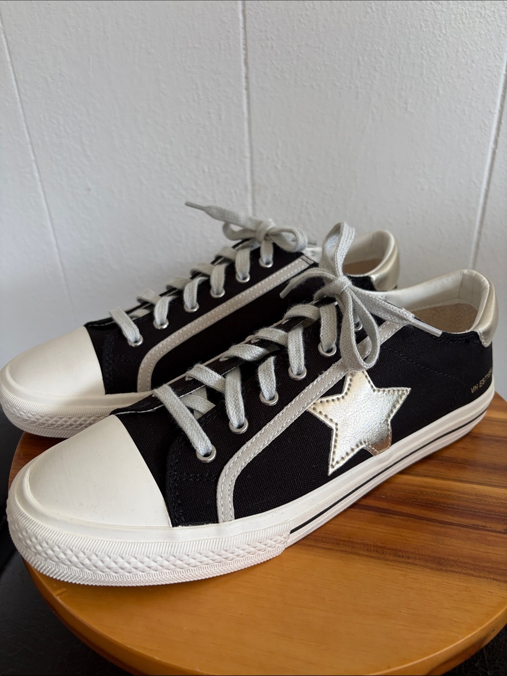 Vintage Havana Women’s Gold Star Accent Black/White Sneakers